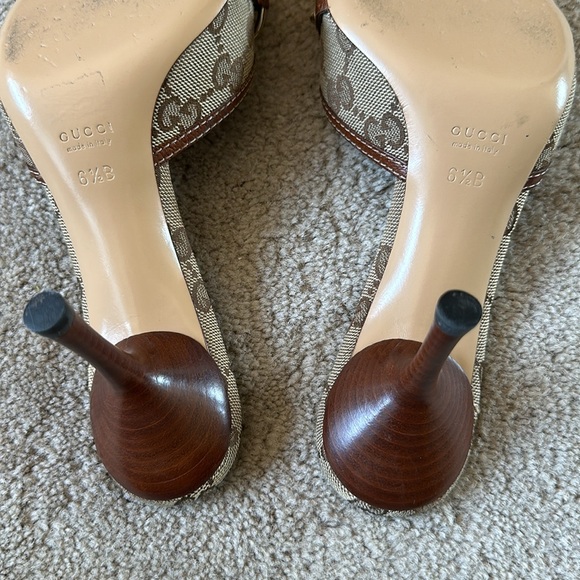 Authentic Gucci Beige/Brown Monogram Women's Kitten Heels size 6 1/2 B. LIKE NEW - Picture 8 of 10